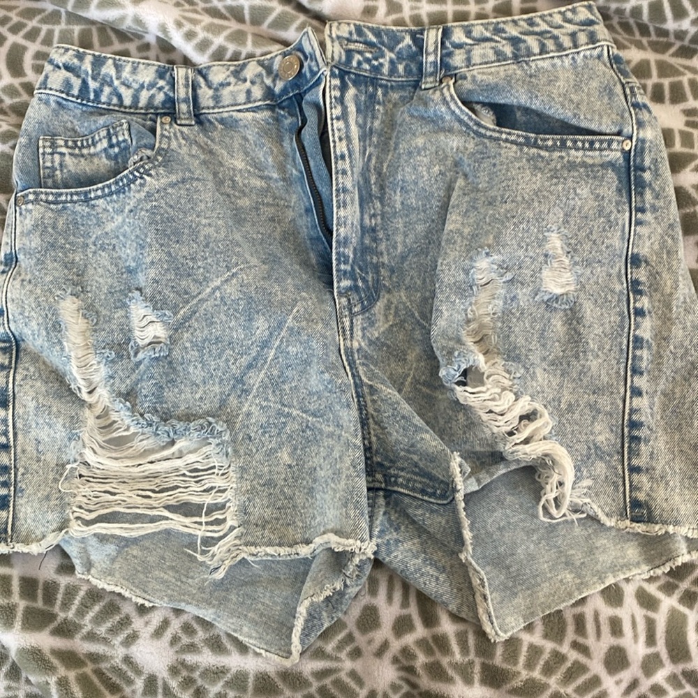 Acid wash denim shorts